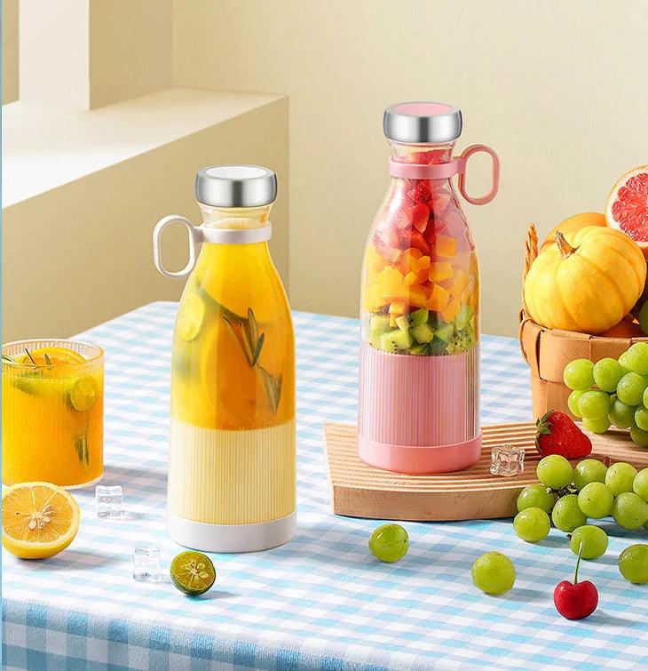 Newly design  wireless rechargeable mini portable blender and juicer